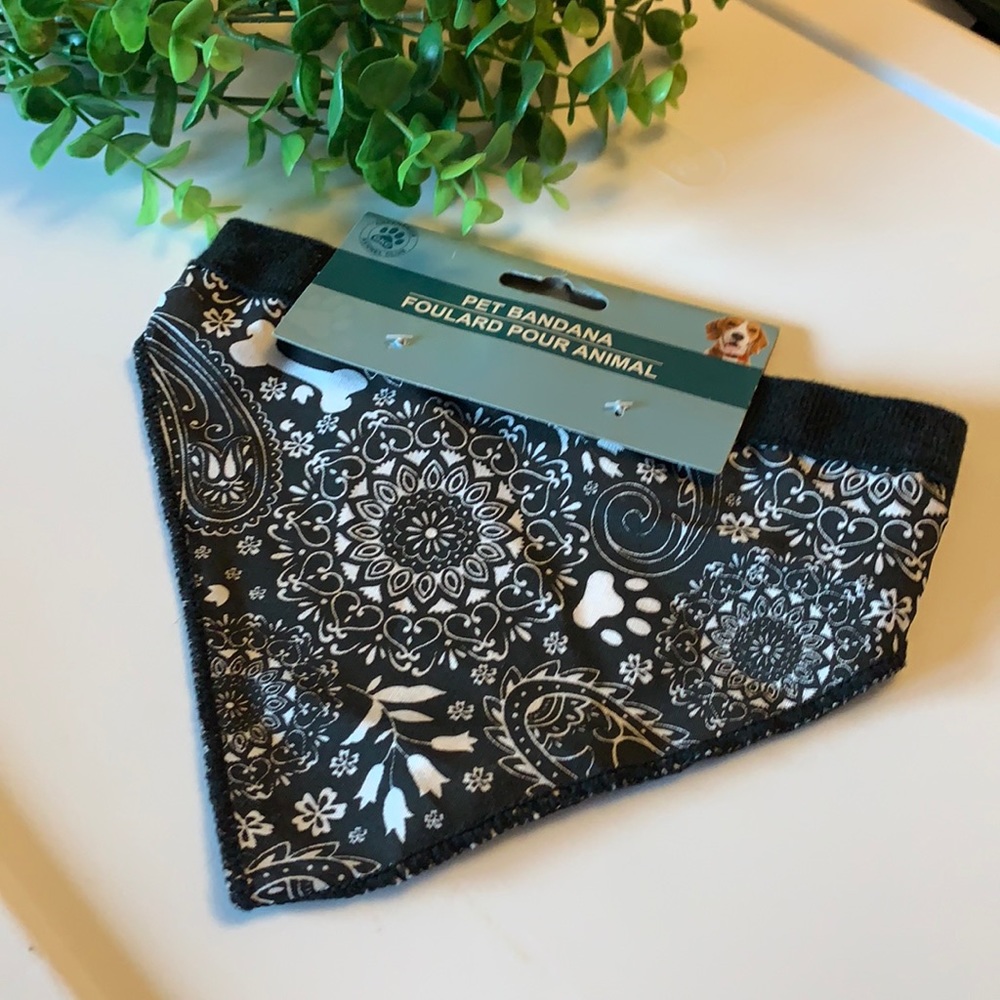 Black and white print pet dog bandana
